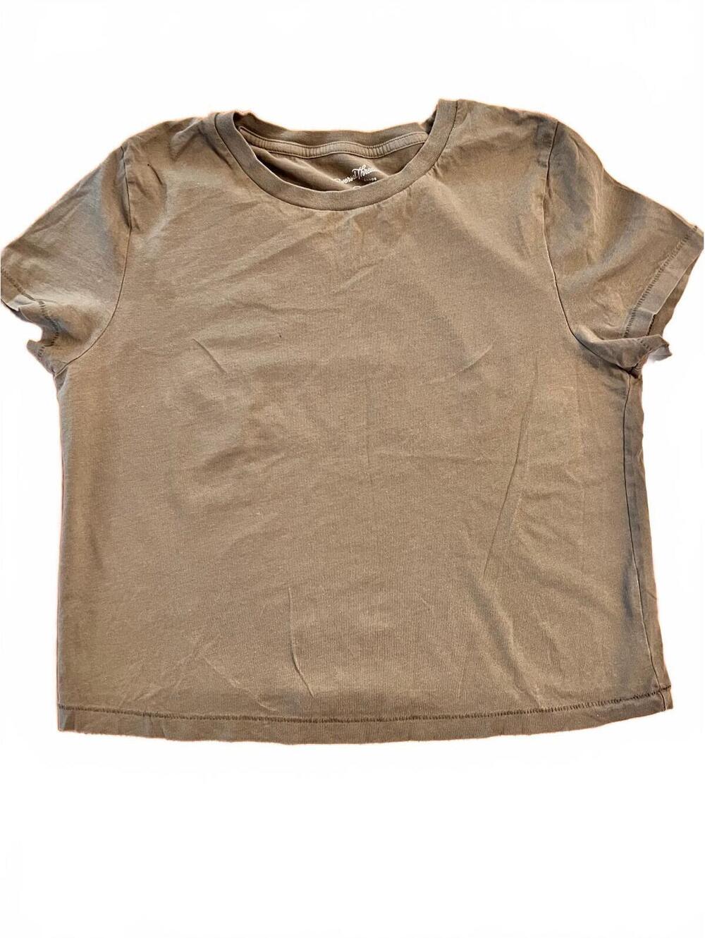 Universal Thread Women's Medium Olive Green Cotton T-Shirt